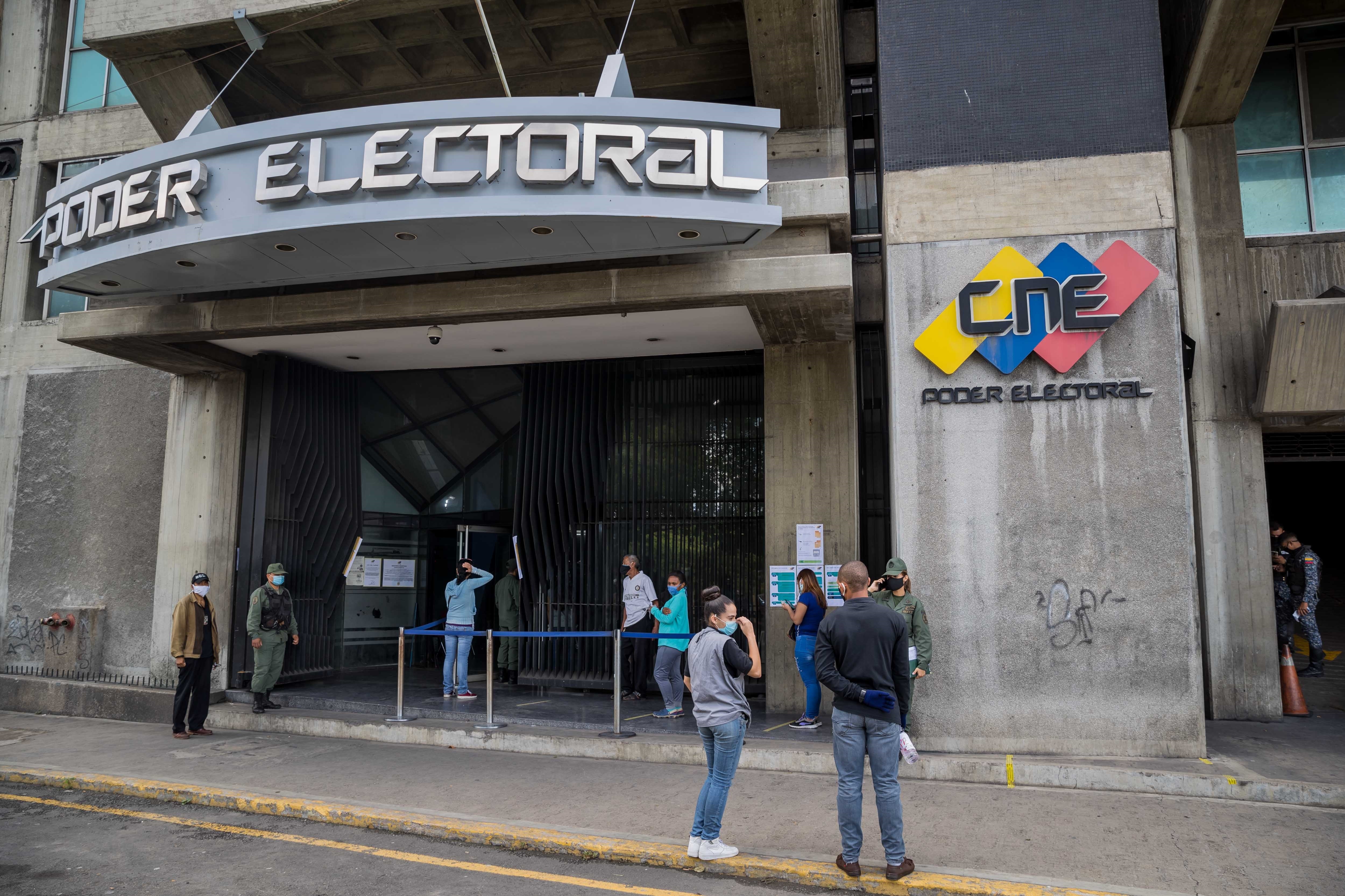 CNE presentará máquina de votación que se utilizará en el fraude electoral del #6Dic
