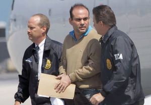 Colombia recordó que hay vigentes tres circulares rojas de Interpol contra Mancuso