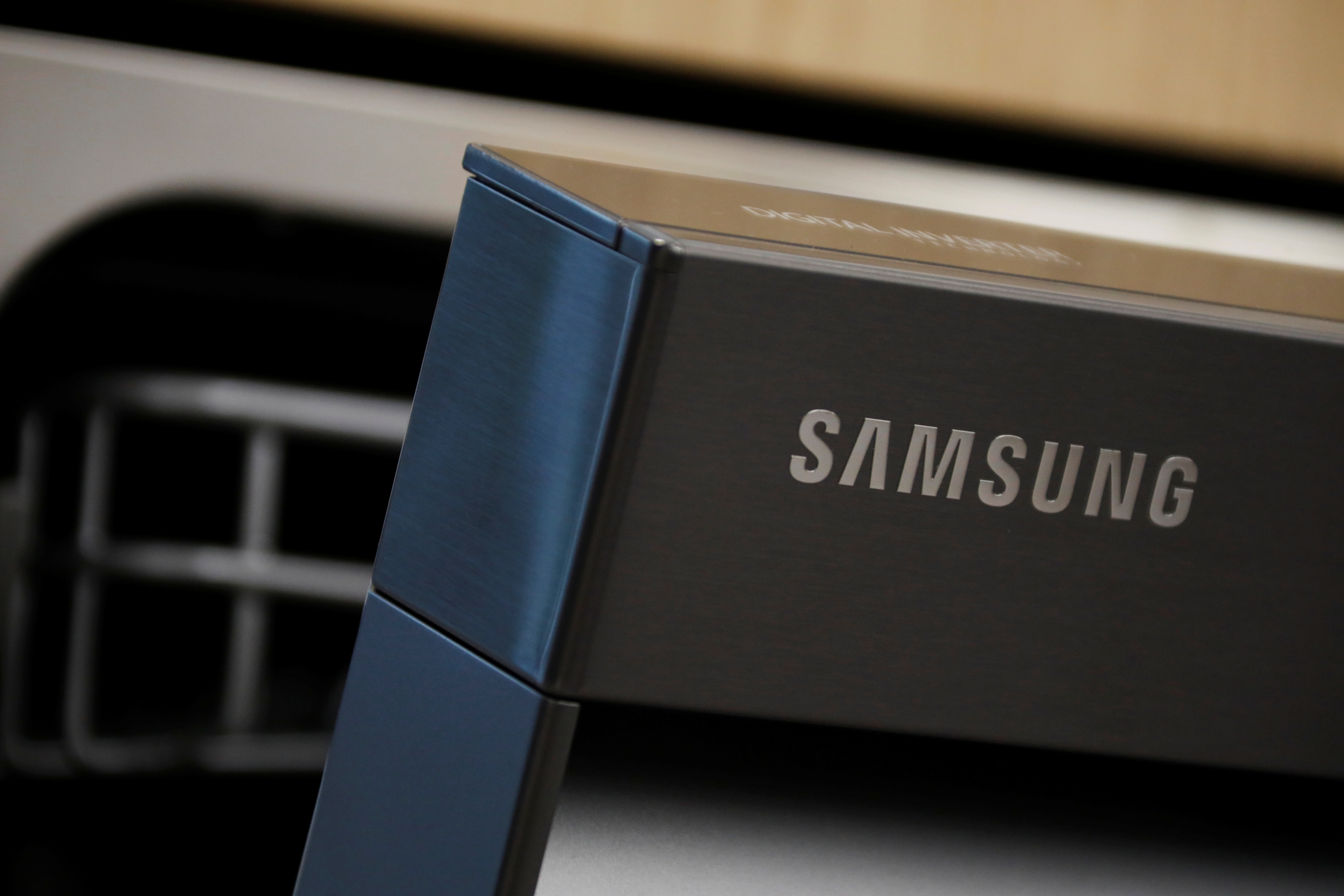 Samsung detendrá en noviembre la producción en fábrica de televisores en China
