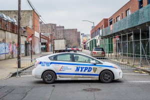 Oficial de policía en Nueva York fue suspendido tras decir “Trump 2020” por altavoz de patrulla