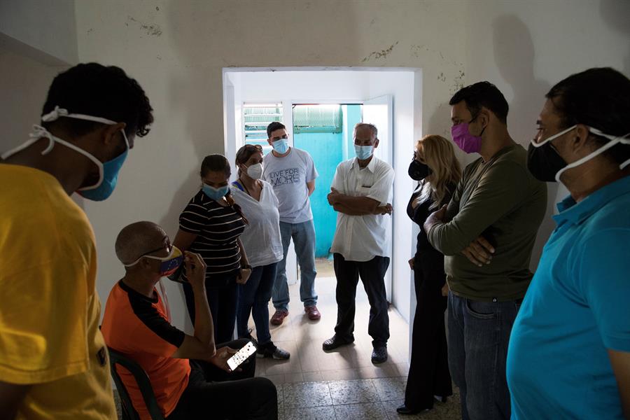 Venezolanos indocumentados en República Dominicana no serán vacunados con la dosis que gestiona el Gobierno