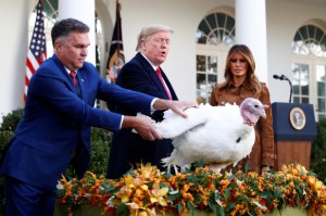 Trump y Melania pasarán el Día de Acción de Gracias en la Casa Blanca