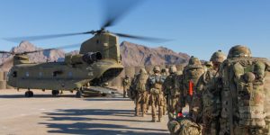 El Pentágono insistió en que quiere culminar la retirada de Afganistán el #31Ago