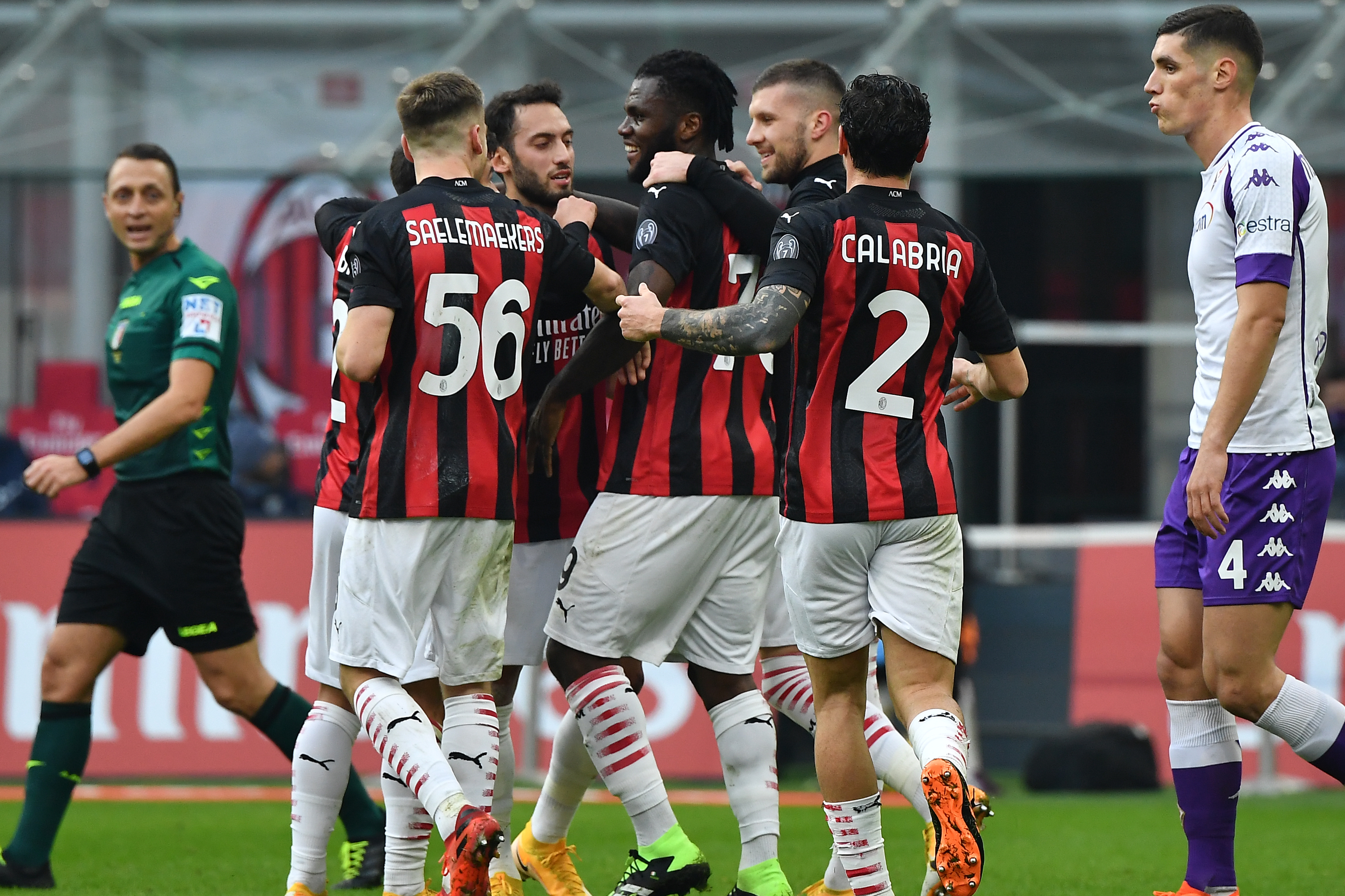 El Milan aumenta su ventaja como líder de la Serie A