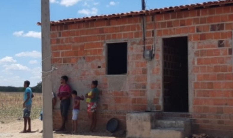 Sin sospechosos, ni motivos… Sujetos armados entraron en una casa en Brasil y mataron a siete personas