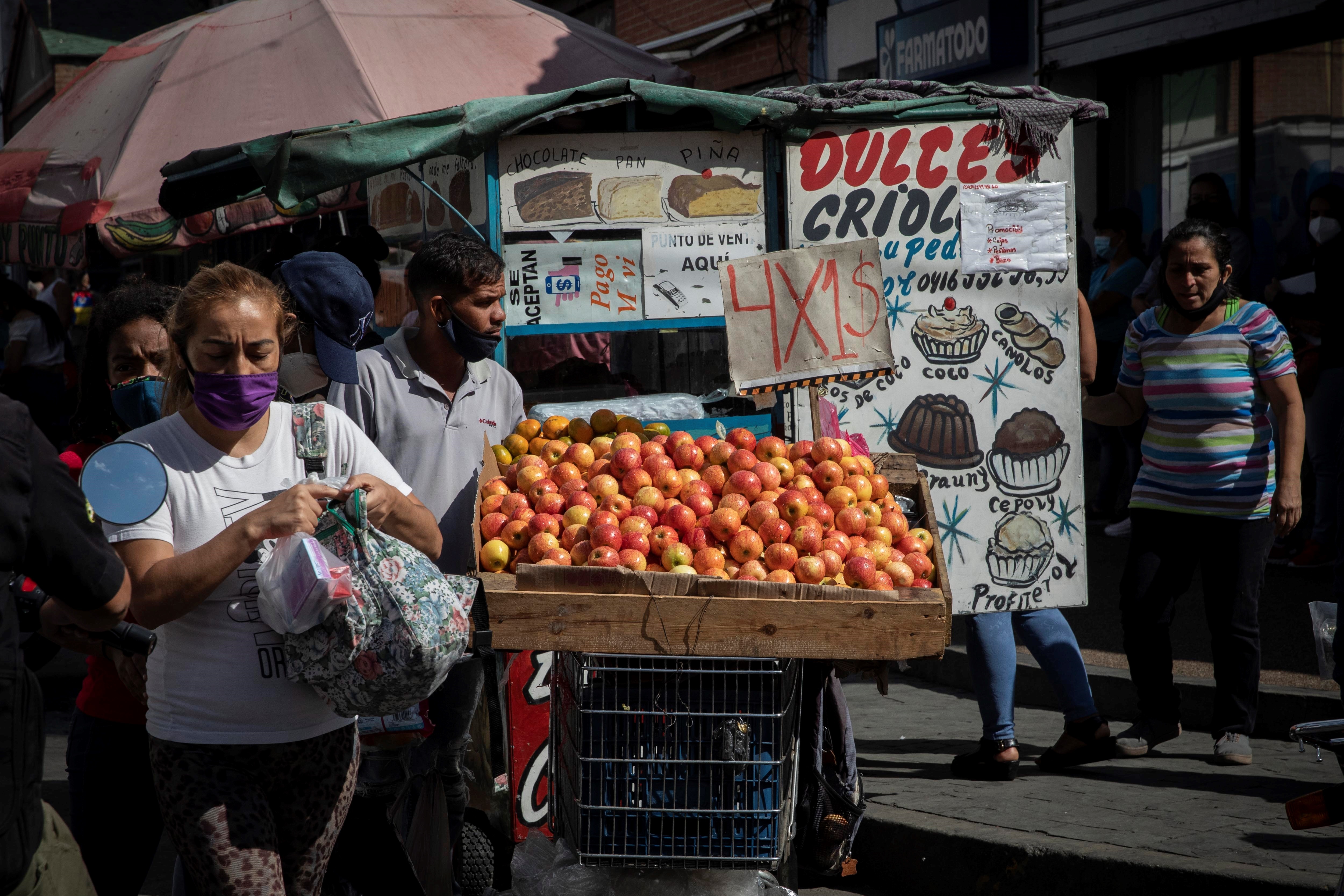 Un venezolano necesita más de 10 dólares diarios para adquirir alimentos básicos