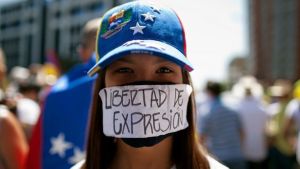 Las amenazas contra periodistas en Venezuela son constantes, según la SIP