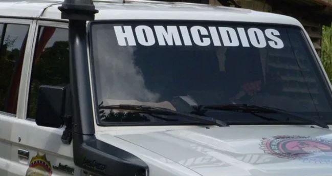 Hallaron el cadáver de un vigilante maniatado y apuñalado dentro de una cava en Aragua