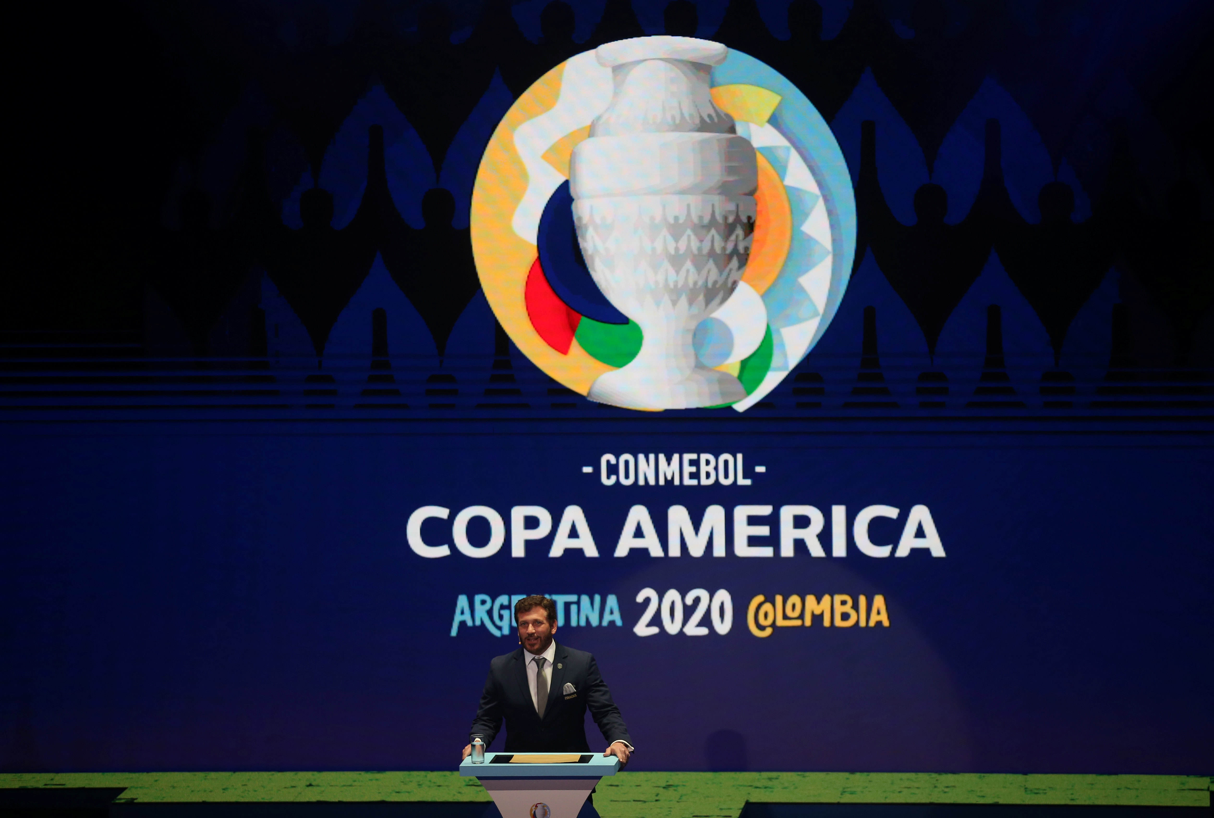 A un mes, la Copa América sufre los embates del Covid-19 y crisis social en Colombia