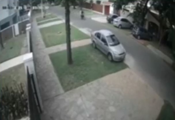 Delincuentes golpearon a niño de 11 años para robarle la bicicleta en Argentina