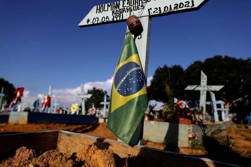 Brasil sumó más de mil 500 muertes por Covid-19 y total se acerca a las 540 mil