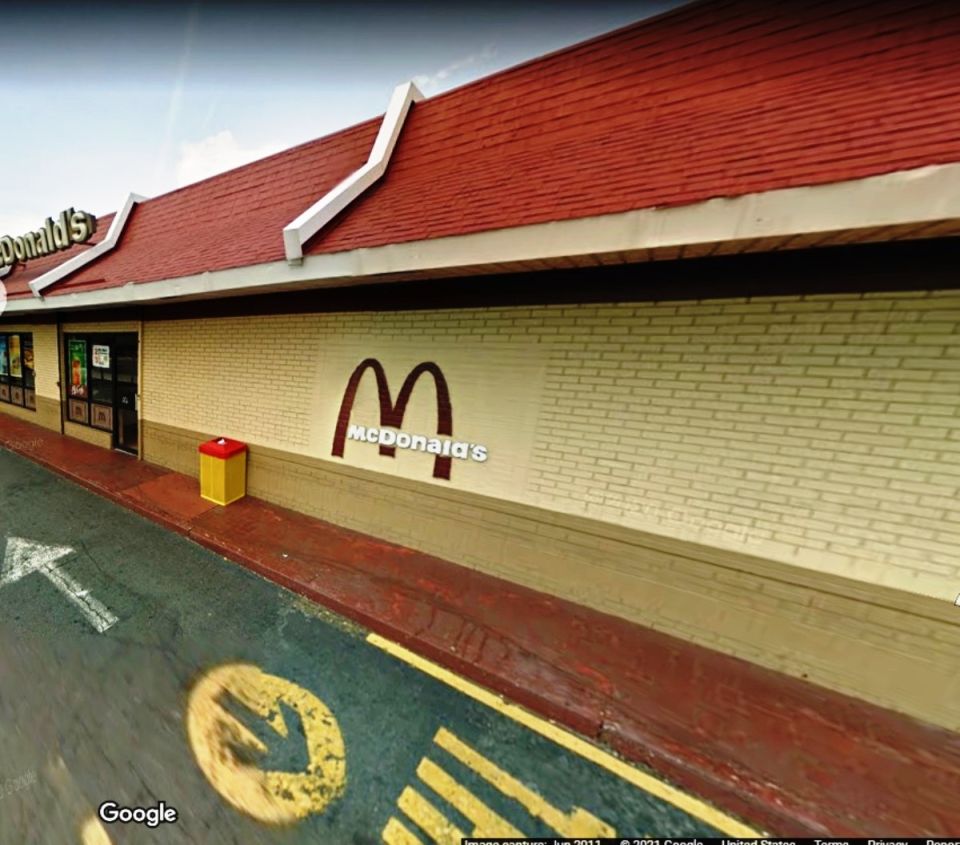 Adolescente murió baleado detrás del restaurante McDonald´s en Nueva York