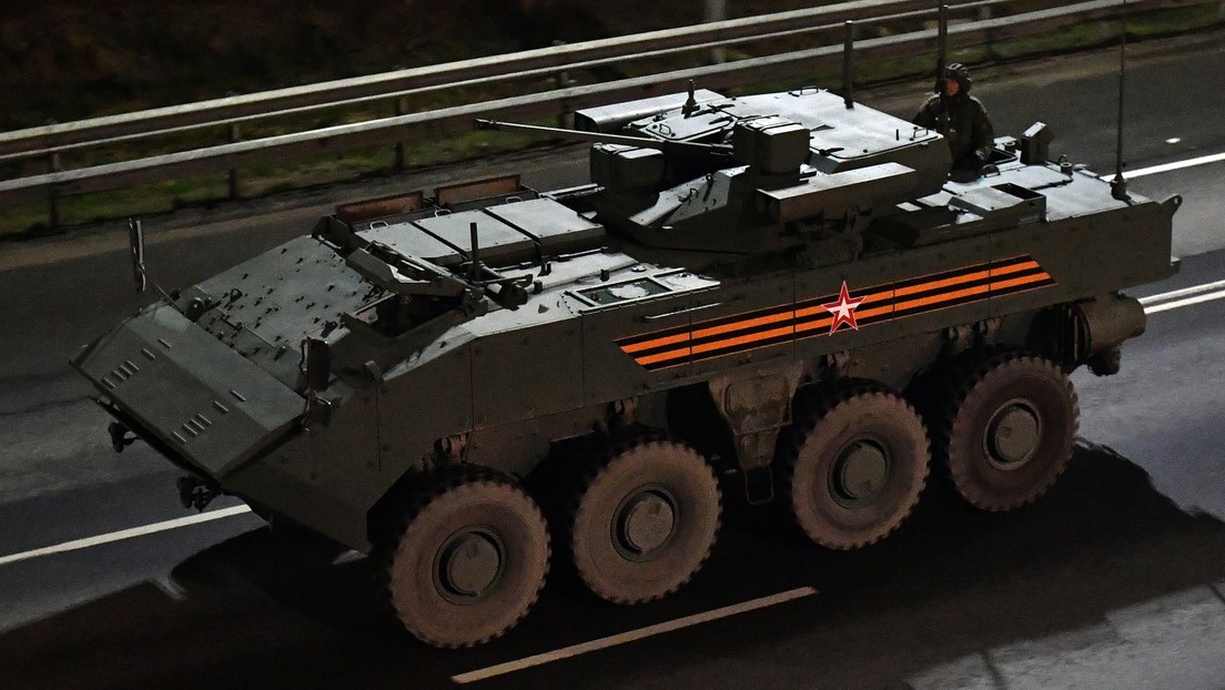 Impresionante: Un vehículo de combate ruso “Bumerang” se puede controlar desde un teléfono móvil