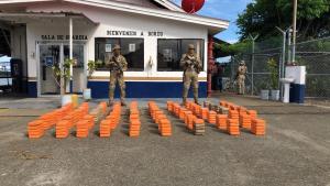 Incautación de dos toneladas de droga en Panamá dejó a un par de detenidos