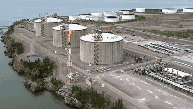 La canadiense Irving Oil vende su participación en Canaport LNG a Repsol