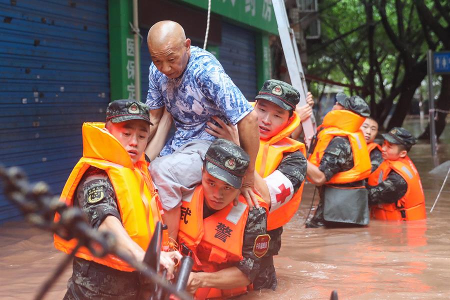 Más de 300 muertos por las inundaciones en el centro de China
