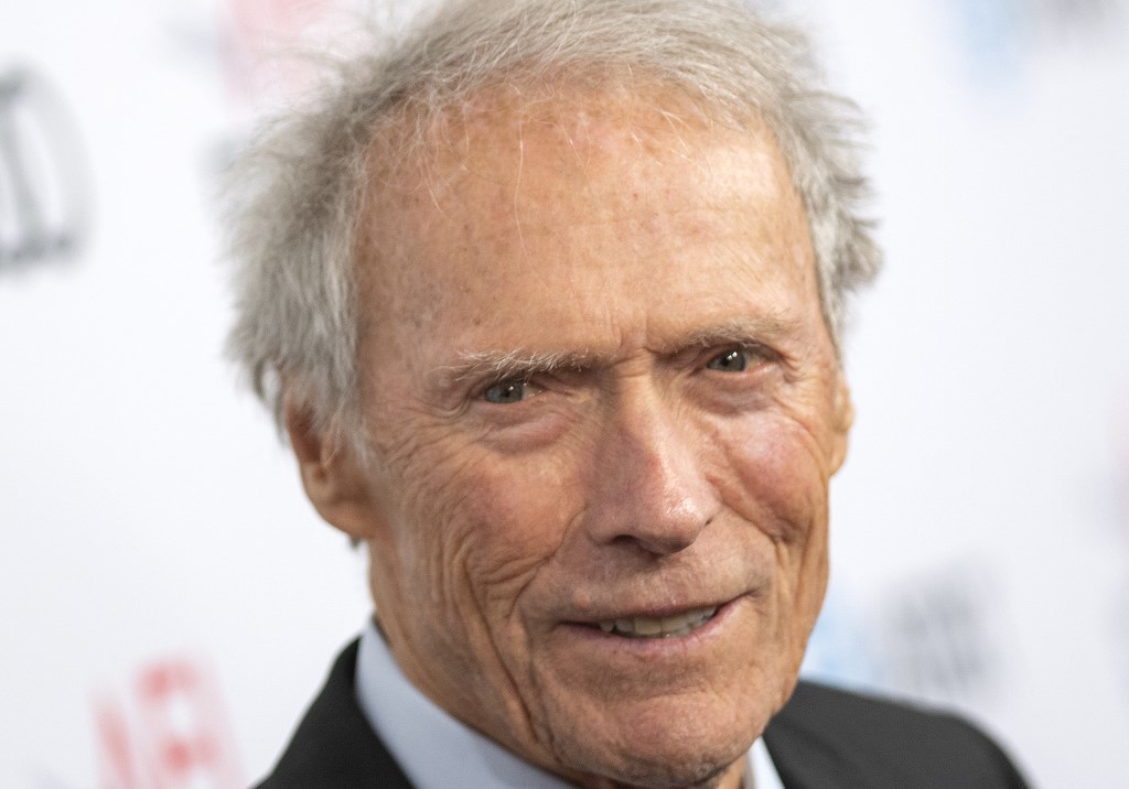 Clint Eastwood volvió a cabalgar a los 91 años para “Cry Macho”