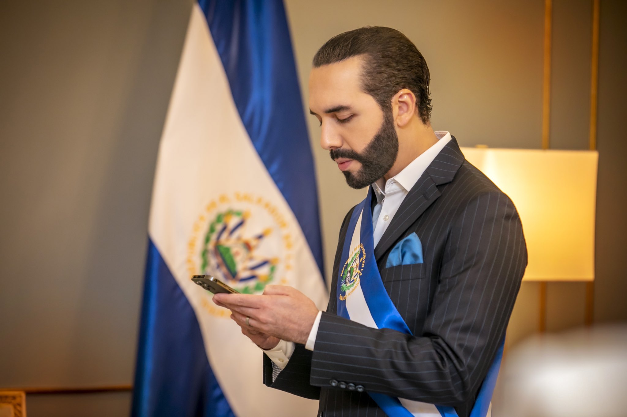 Argentina felicita a Bukele y afirma “compromiso de continuar trabajando” con El Salvador