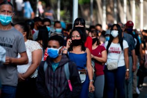 Chavismo reportó casi 800 nuevos casos por Covid-19 en el país