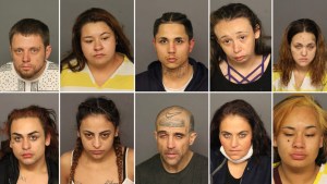 Banda “Los Sopranos” acusada de 91 cargos por robar 950 mil dólares y transmitir los crímenes en Facebook