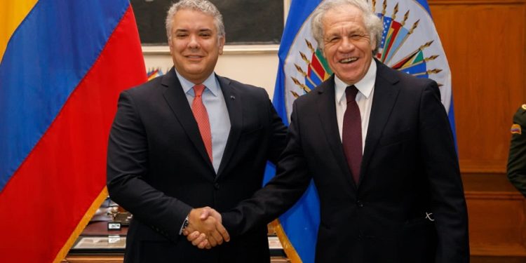 Duque se reunió con Almagro para conversar sobre Venezuela y la democracia en la región