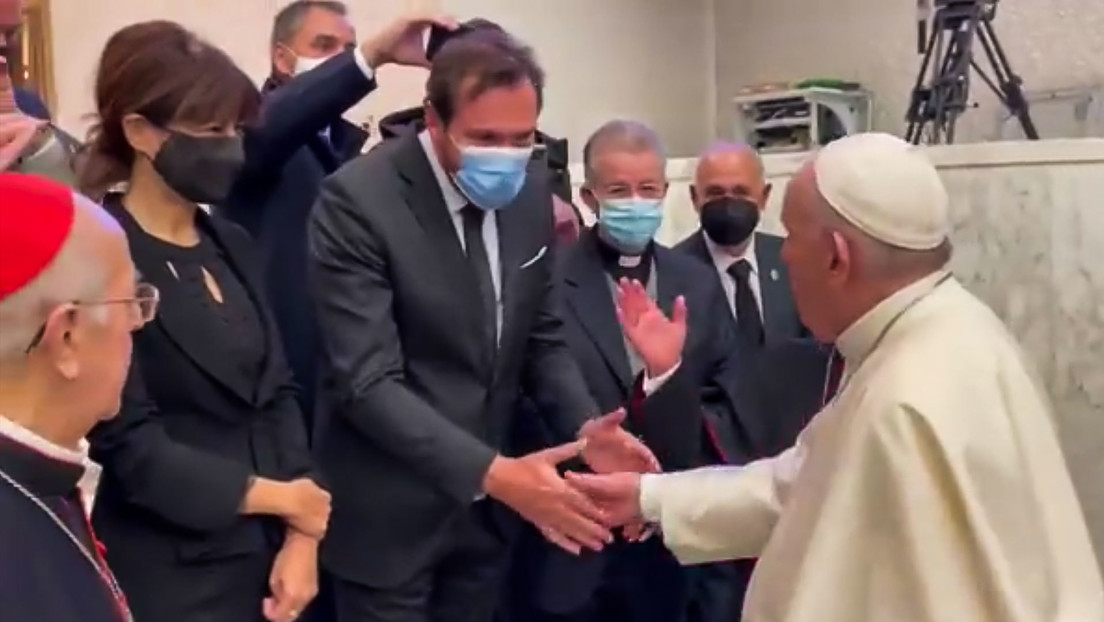 VIDEO: El papa Francisco trolea a un seminarista español
