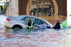 Tras fuertes inundaciones en Washington los residentes se preguntan: ¿Qué pasará después?