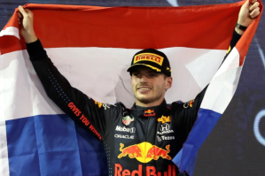 Verstappen confesó que tuvo un problema físico en la dramática última vuelta en Abu Dhabi que definió el campeonato de la F1