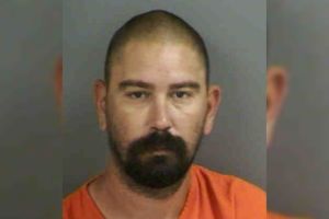 Crimen en Florida: Lo encontró masturbándose con la ropa de su novia y lo asesinó sin compasión