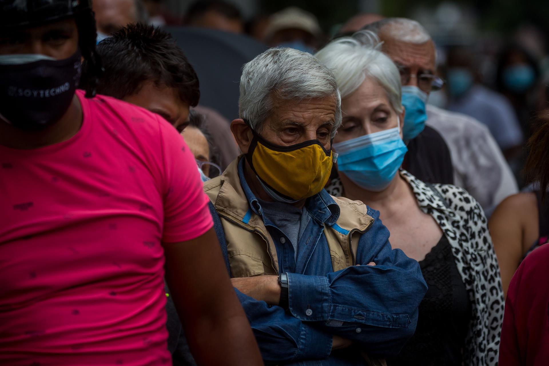 La cifra de fallecidos por coronavirus en Venezuela roza los 5.300, según el chavismo