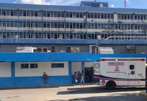 “Por ahí bajan enfermos, cadáveres y basura”: un solo ascensor está operativo en el Hospital Ranuárez Balza de Guárico