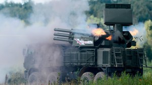 Praga donará a Ucrania munición antiaérea para disuadir a Rusia