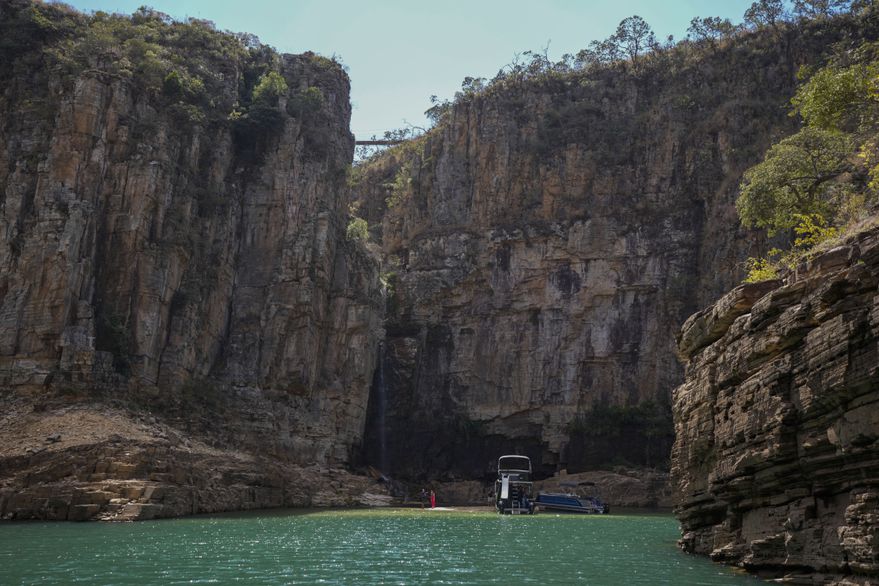 “Se va a caer”: el relato del médico que anticipó hace diez años la tragedia en el lago de Brasil (FOTO)