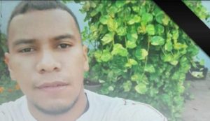 Familiares y amigos de estudiante asesinado de la UDO en Ciudad Bolívar exigen justicia