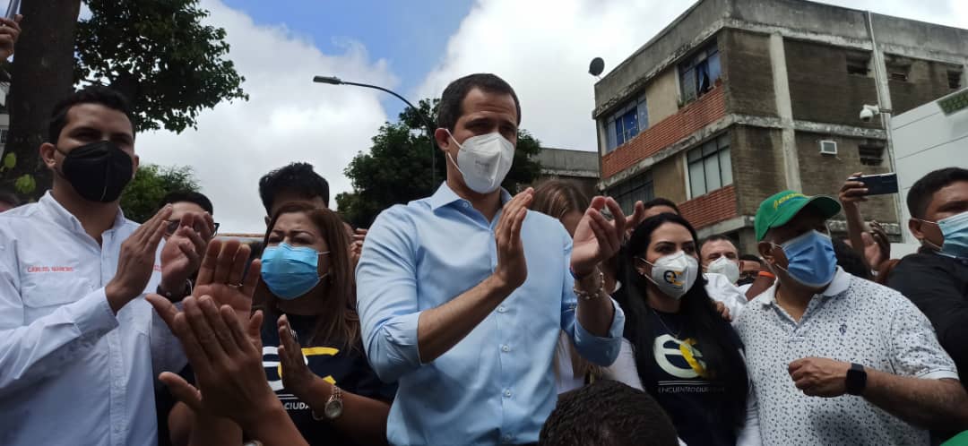 Guaidó: No nos rendiremos y vamos a seguir adelante hasta lograr ver a Venezuela libre y democrática