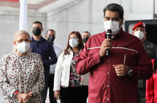“Es un crimen”: Maduro armó otro drama por las sanciones a Rusia tras invadir a Ucrania