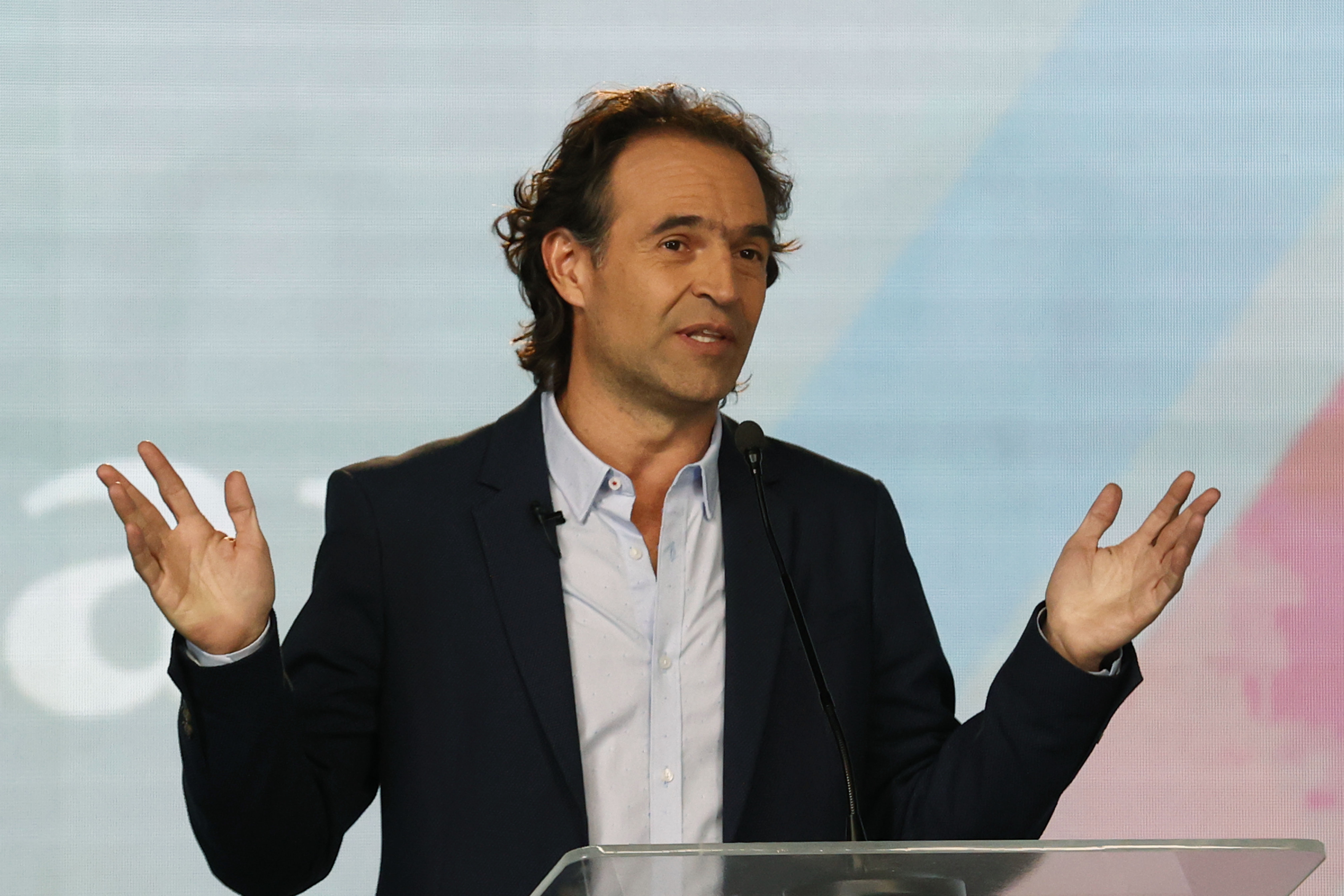 Fico Gutiérrez aseguró en debate presidencial colombiano que no reanudará relaciones con el chavismo