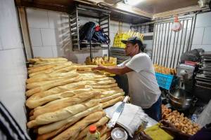 Precio del pan en Venezuela podría aumentar en las próximas semanas ante escasez mundial de trigo