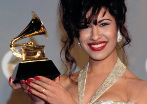 Selena Quintanilla: la trágica historia de la nominada tres veces al Grammy
