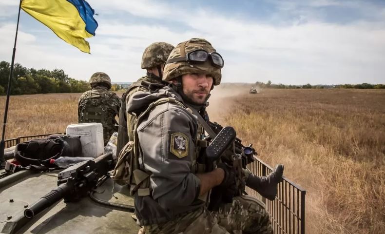 Ucrania recupera algo de terreno ante las tropas rusas, revela el Pentágono