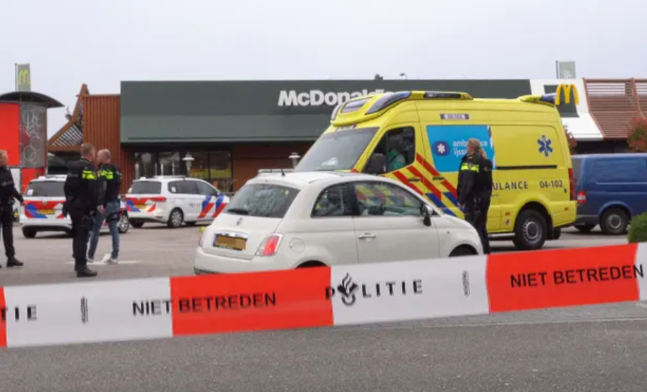 Tiroteo bañó de sangre un McDonald’s en los Países Bajos