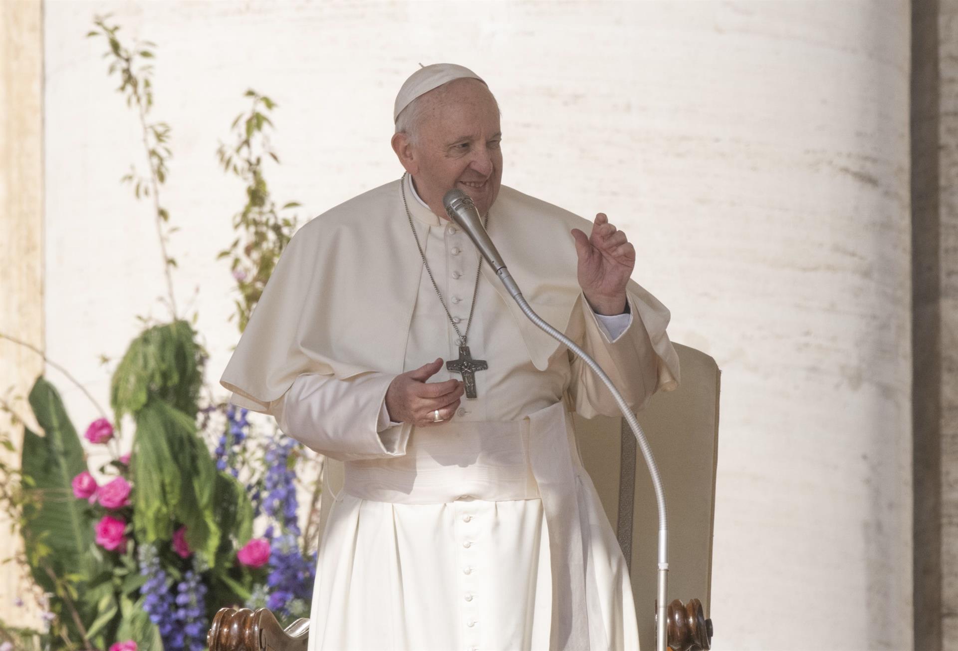 El papa Francisco tacha de “pecado grave” considerar un “desecho” a los ancianos