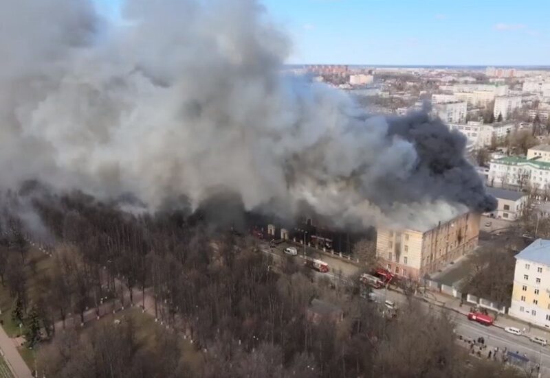 Al menos 17 muertos tras el incendio del Instituto de Investigación Militar en Rusia