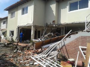 Murió una de las víctimas de la explosión en residencias Villa Caribe en Anzoátegui
