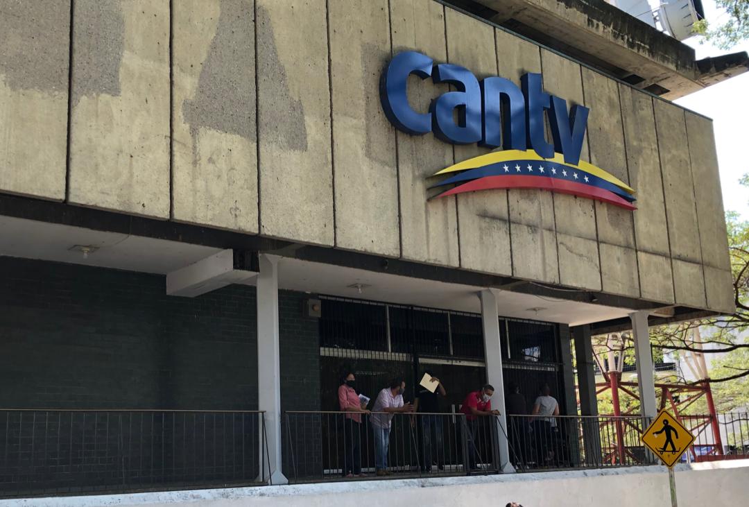 Fallas de Cantv obligan a familias de Apure y Guárico a probar la comunicación mediante señales de humo