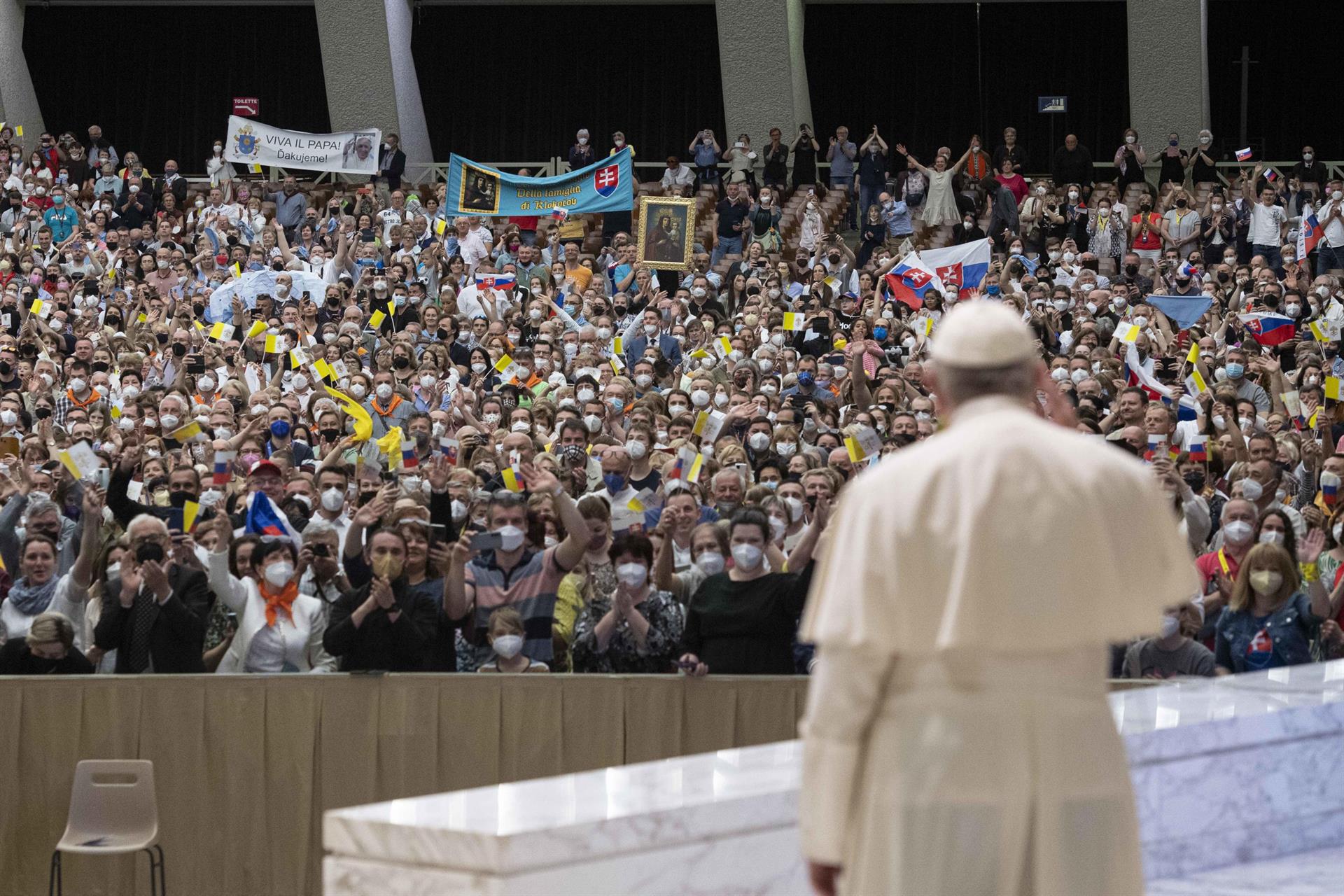 El papa Francisco ha pedido reunirse con Putin en Moscú, pero no ha recibido respuesta