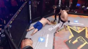 Insólito combate de MMA: se enfrentró a dos aficionados que lo superaban por 226 kilos (Video)