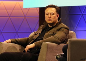 Revelaron que Elon Musk tuvo mellizos con una de sus principales ejecutivas