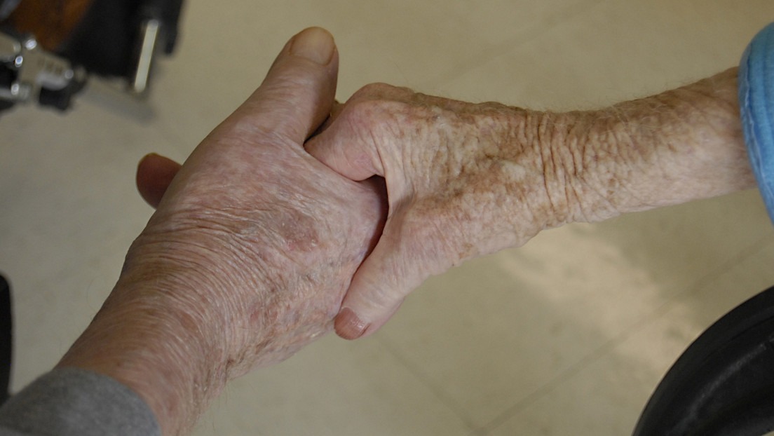 Veterano estadounidense se reencontró con su amada de Japón tras 70 años de búsqueda
