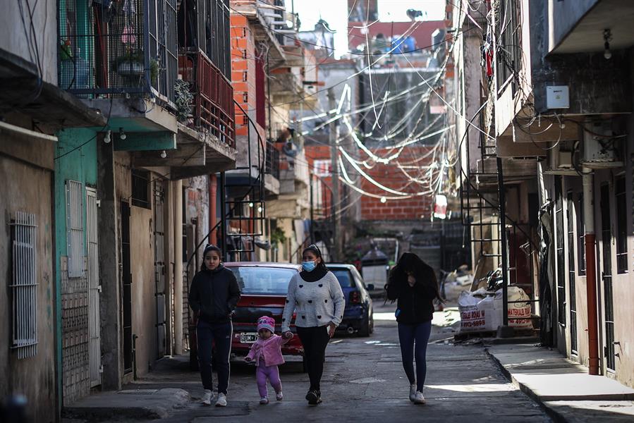 La pobreza estructural avanza en la Argentina de la crisis y la inflación